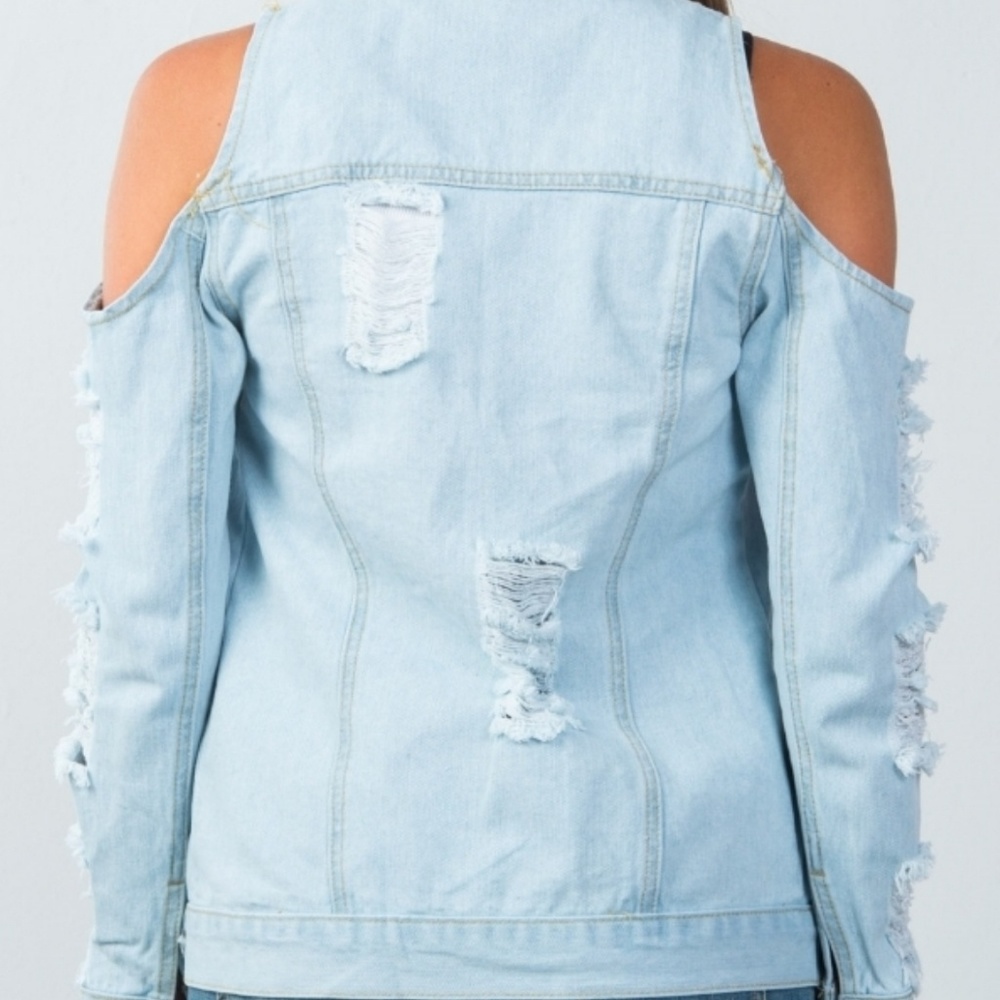 Cold Shoulder Distressed Denim Jacket - Picture 7 of 8